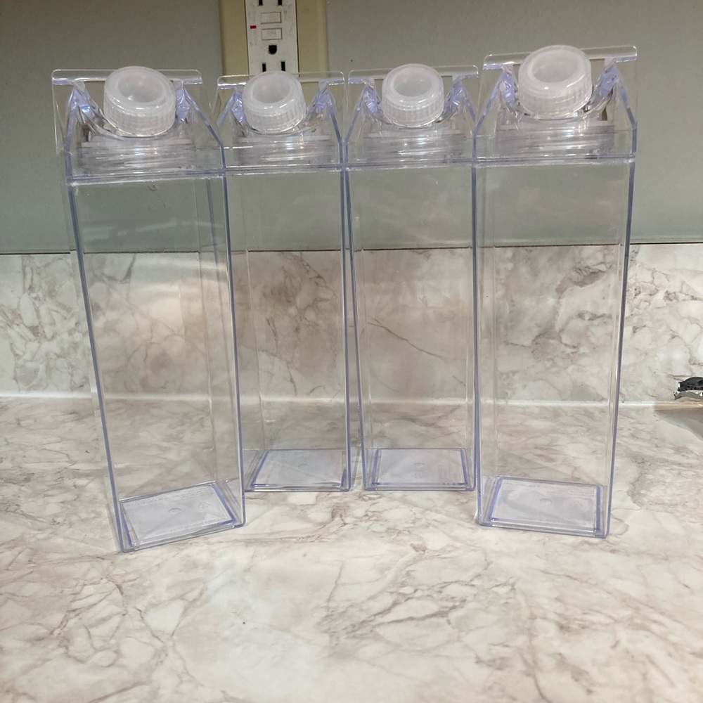 Milk Carton - Picture 3 of 11